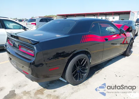 2018 Dodge Challenger Sxt z USA, uszkodzony, nr VIN 2C3CDZAG3JH241537